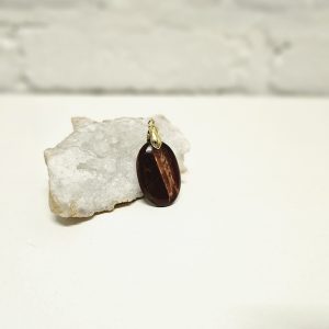 Pendentif en Œil de Taureau