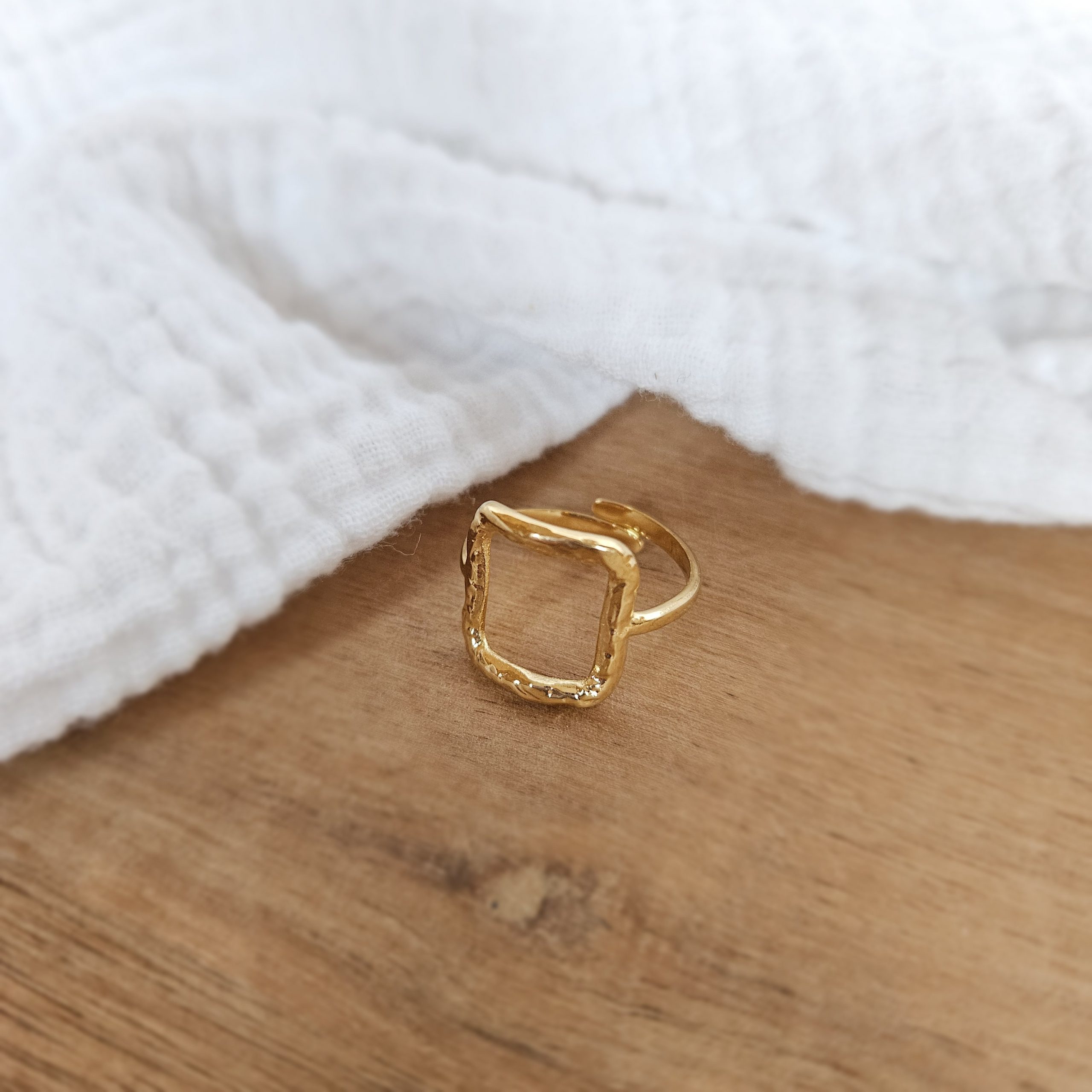 Bague carré or fondu – Image 2