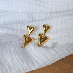 Boucles d&rsquo;oreilles pendantes cœurs